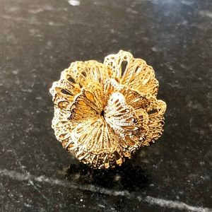 Stella and Dot filigree Gold Plated ring
